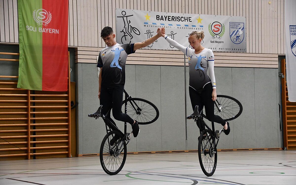 KW32 Sport Kunstrad Titel KW32 Sport Kunstrad Titel