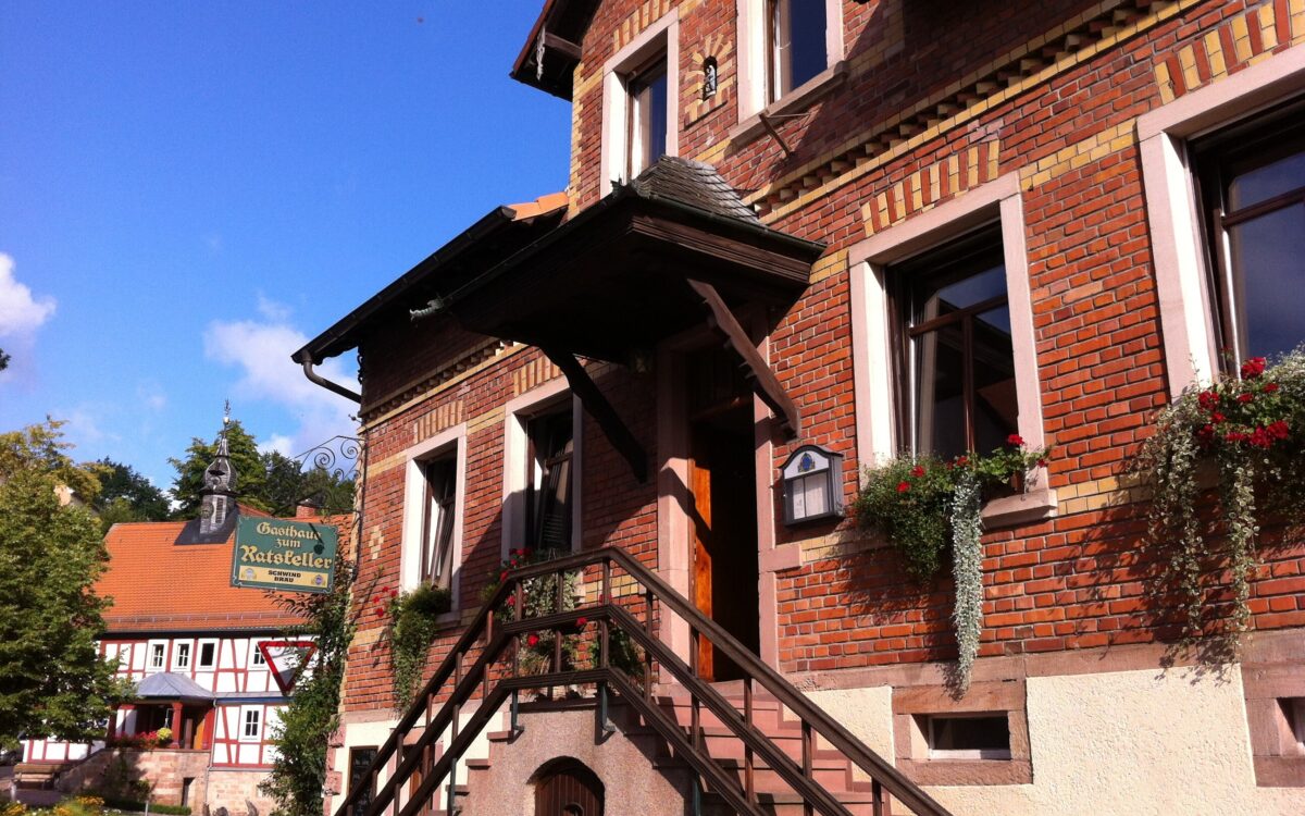 KW38 Kult Gasthaeuser1 KW38 Kult Gasthaeuser1