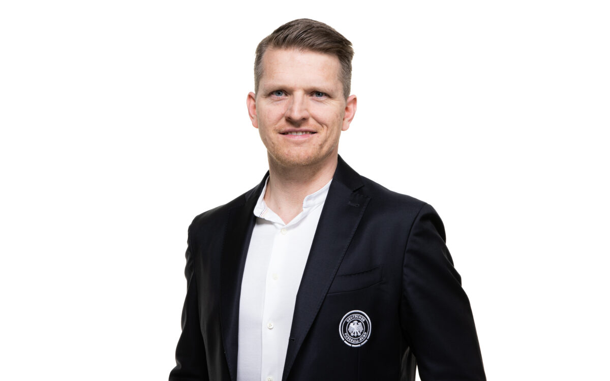 KW42 Sport Dennis Bessel KW42 Sport Dennis Bessel