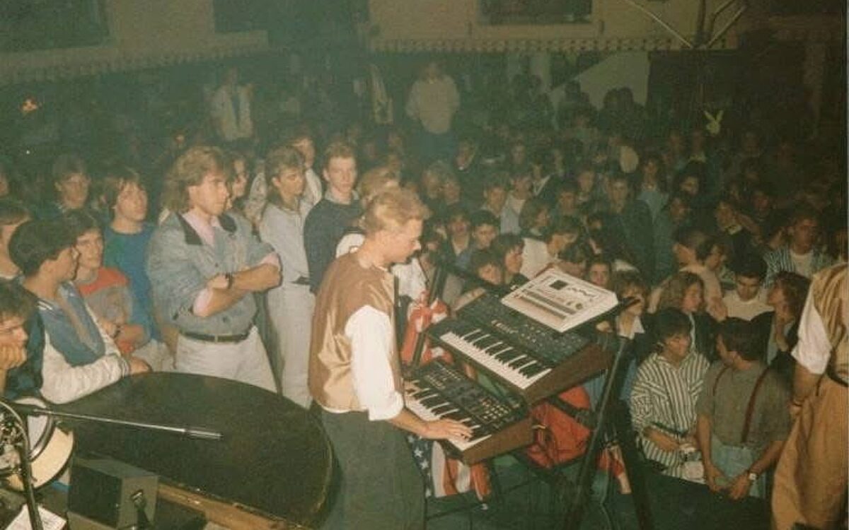 KW48 Disco Aladdins 2 KW48 Disco Aladdins 2