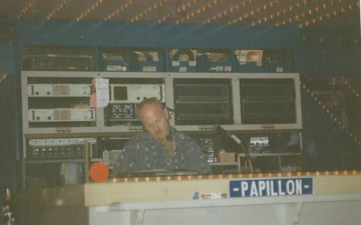 KW48 Disco Papillon 29 KW48 Disco Papillon 29