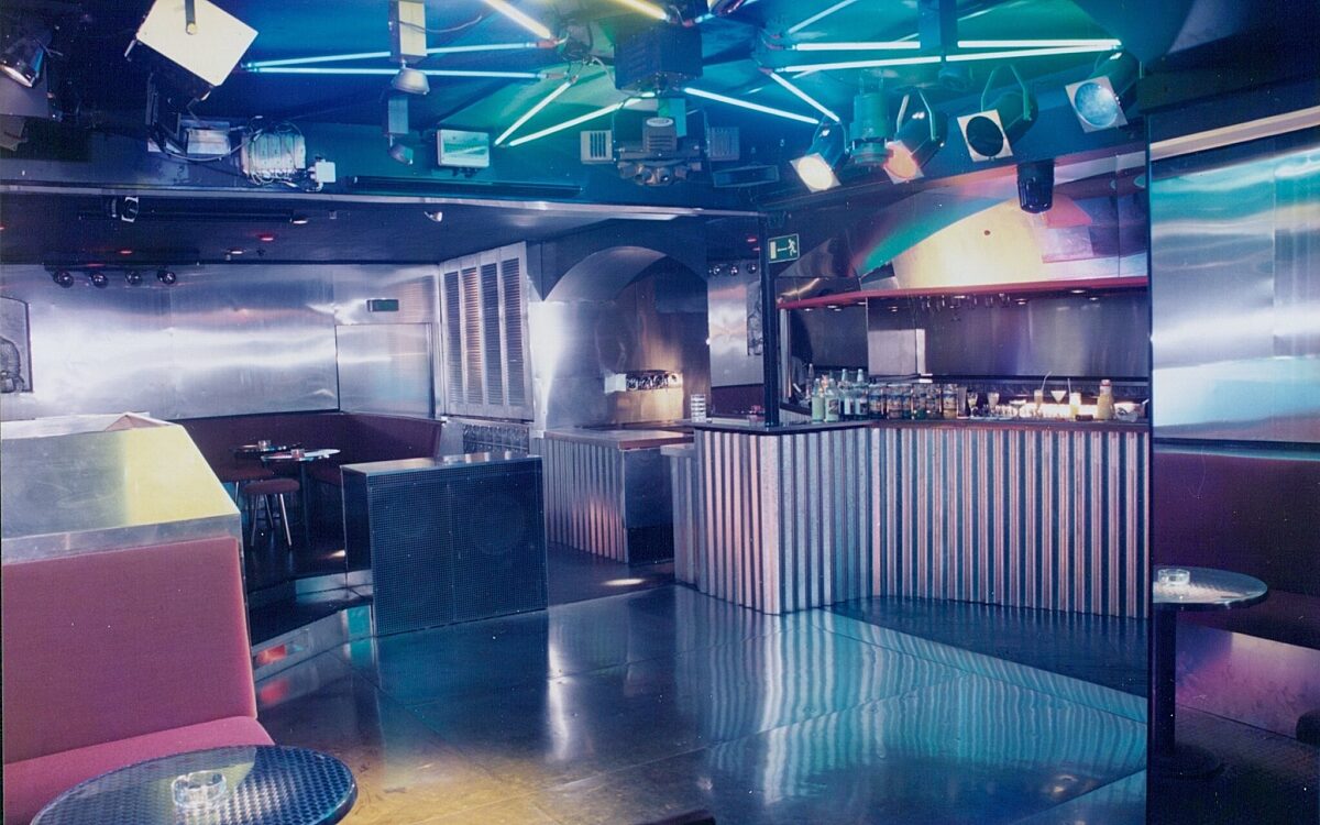 KW49 Disco CAVE 3 KW49 Disco CAVE 3