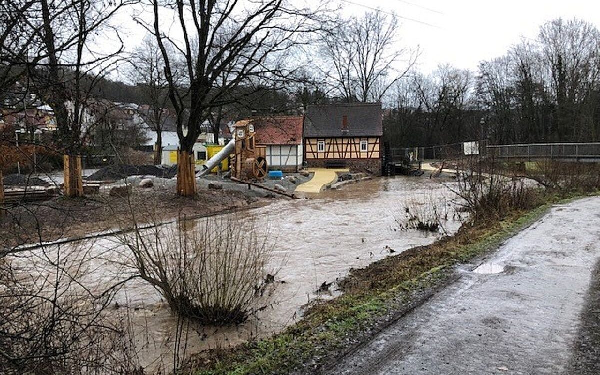 KW51 Zwischenstand Moembris Hochwasser KW51 Zwischenstand Moembris Hochwasser