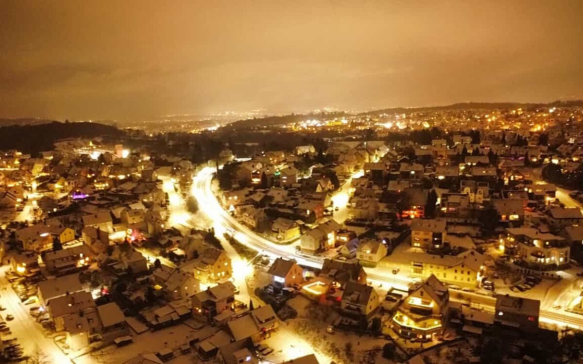 Lars und Gruenmorsbach bei Nacht Lars und Gruenmorsbach bei Nacht