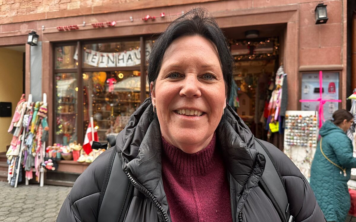 Nicole S aus Aschaffenburg Nicole S aus Aschaffenburg