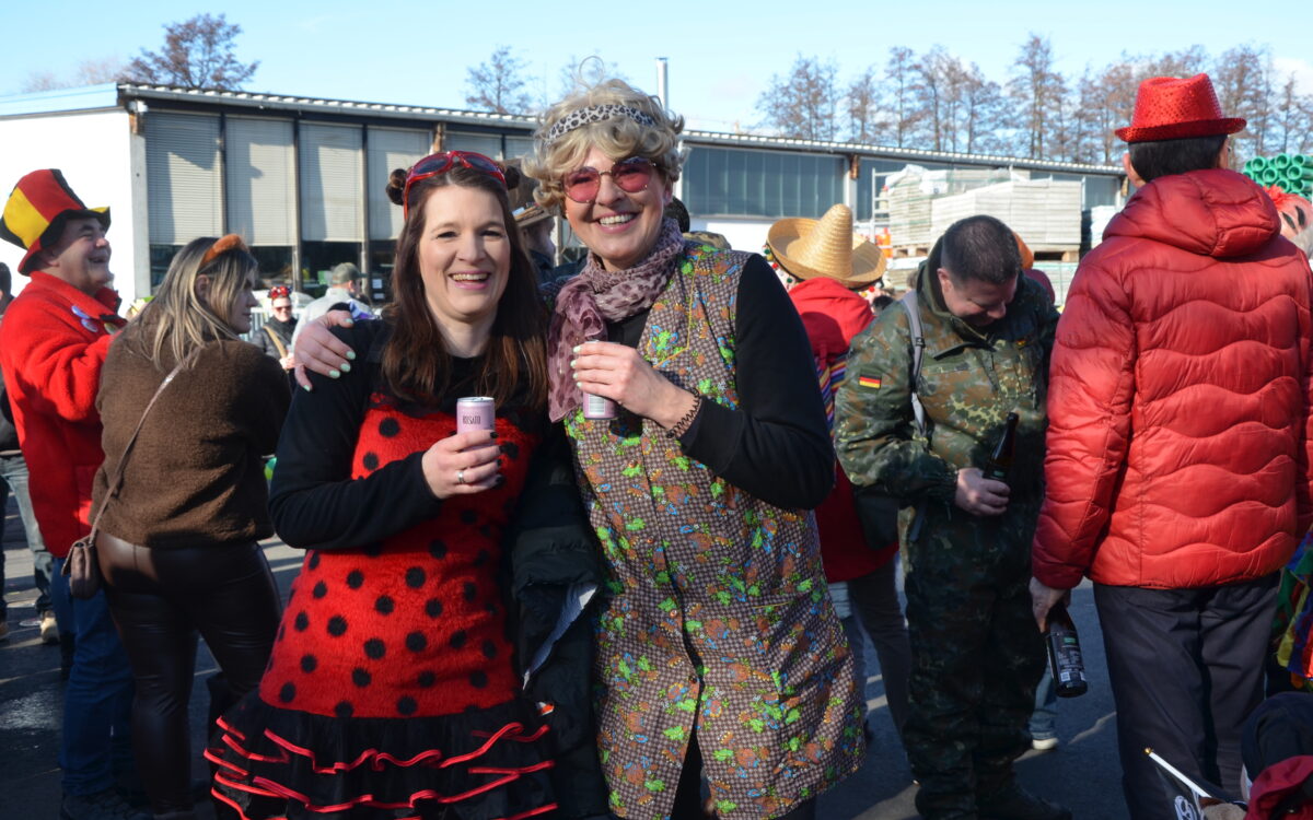 Schoellkrippen Umzug Bilder 2 Schoellkrippen Umzug Bilder 2