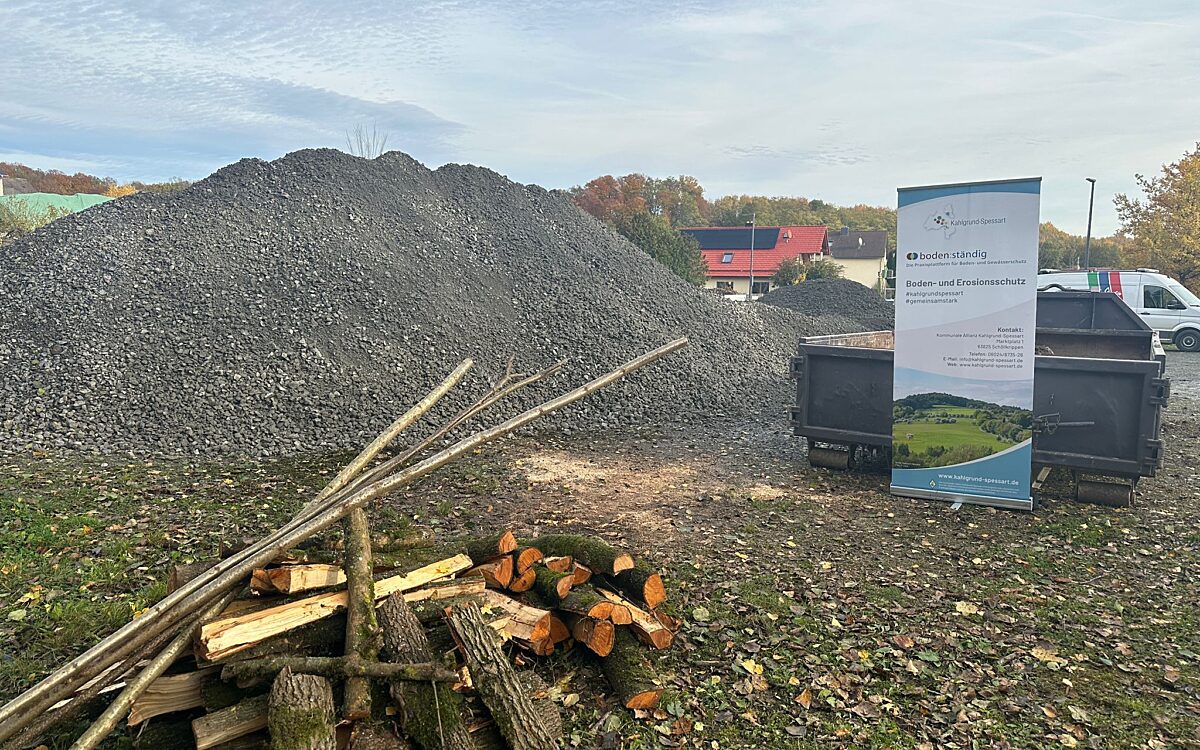 Bodenstaendig 2 Bodenstaendig 2