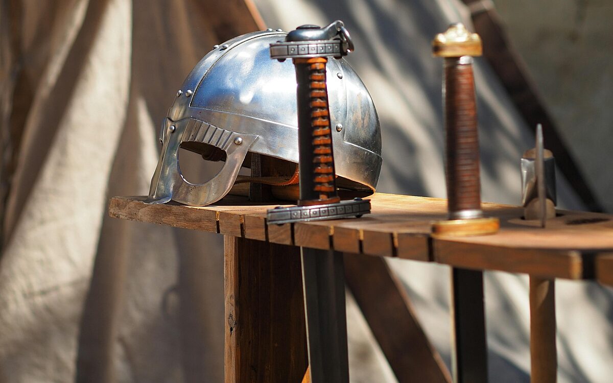 Helmet 2645217 1920 Helmet 2645217 1920