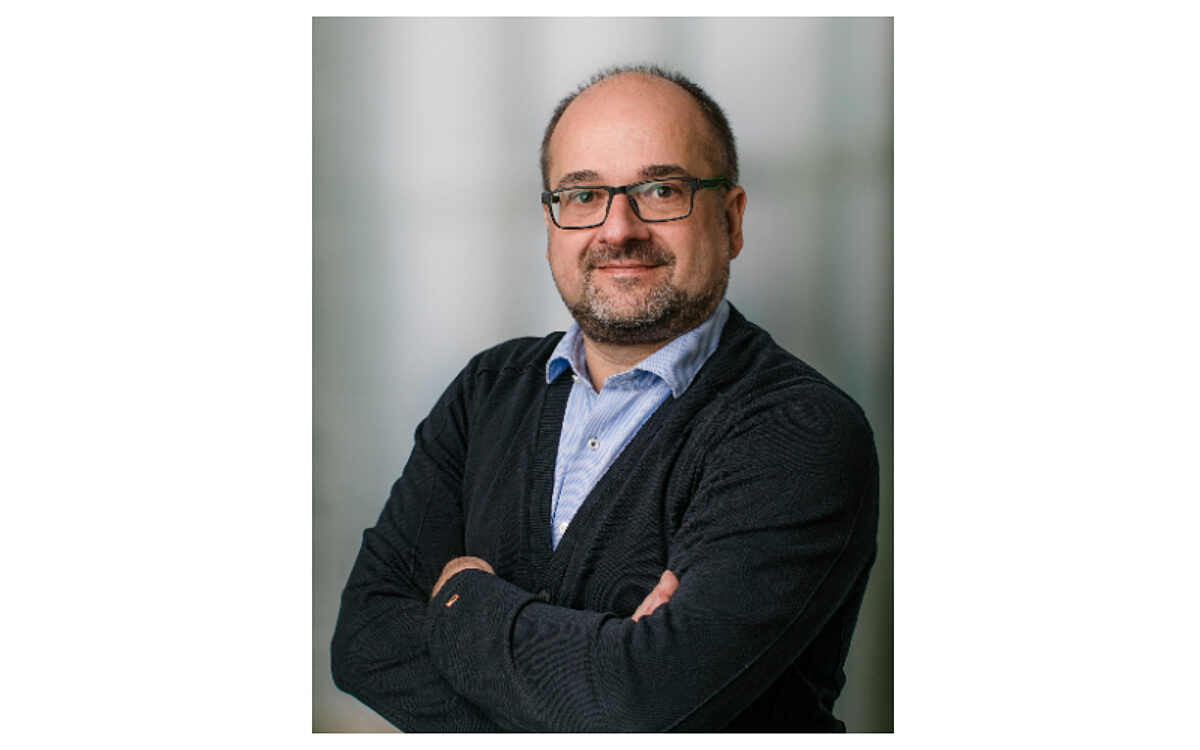 Name foto 5 Name foto 5