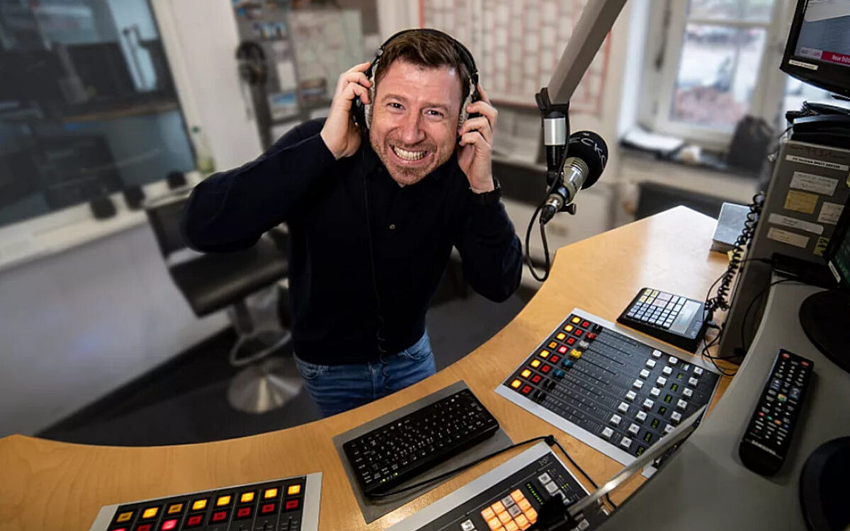 Primavera moderator daniel studio Primavera moderator daniel studio