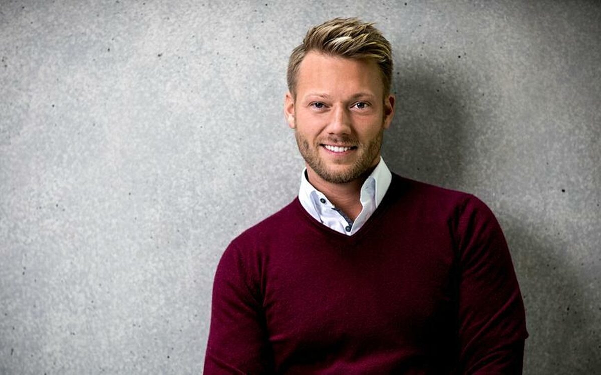 Jens Pflueger Jens Pflueger