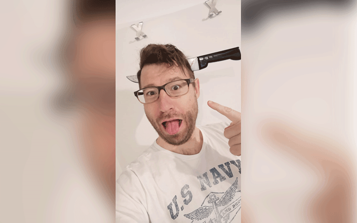 Daniel Fleckenstein -1- Daniel Fleckenstein -1-