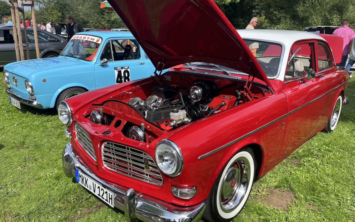 030923 Seligenstadt Oldiepraesenta 1 030923 Seligenstadt Oldiepraesenta 1