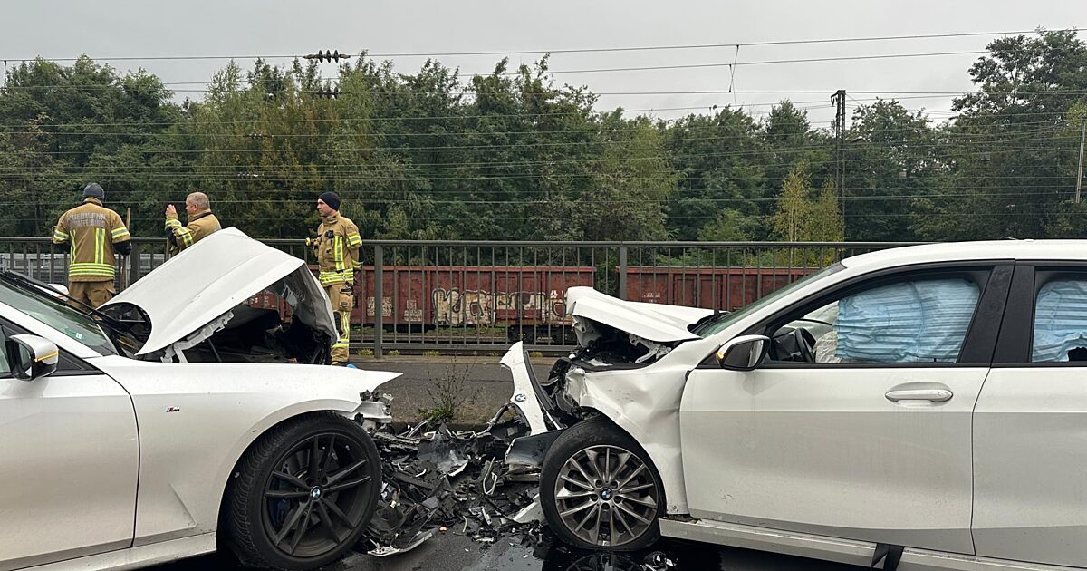 B8 Chaos Schwerer Unfall Heute Stau Kilometerlang