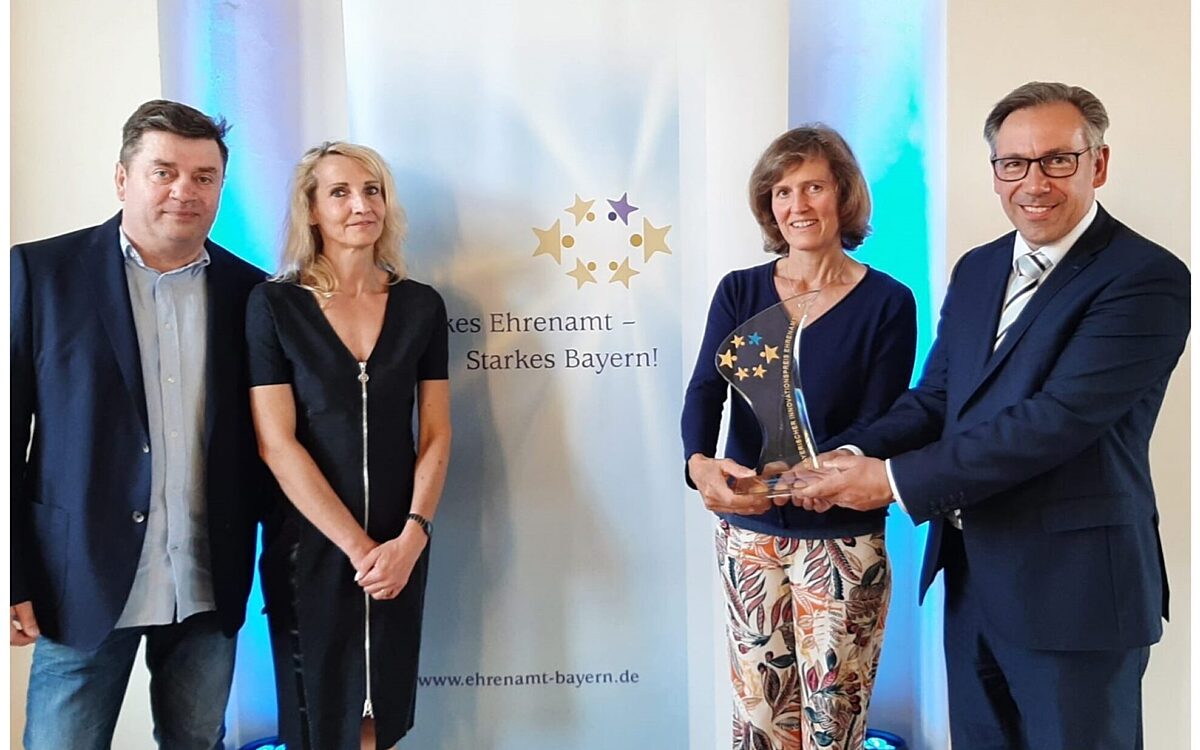 010622 Elsenfeld FUL Stiftung Preis 010622 Elsenfeld FUL Stiftung Preis