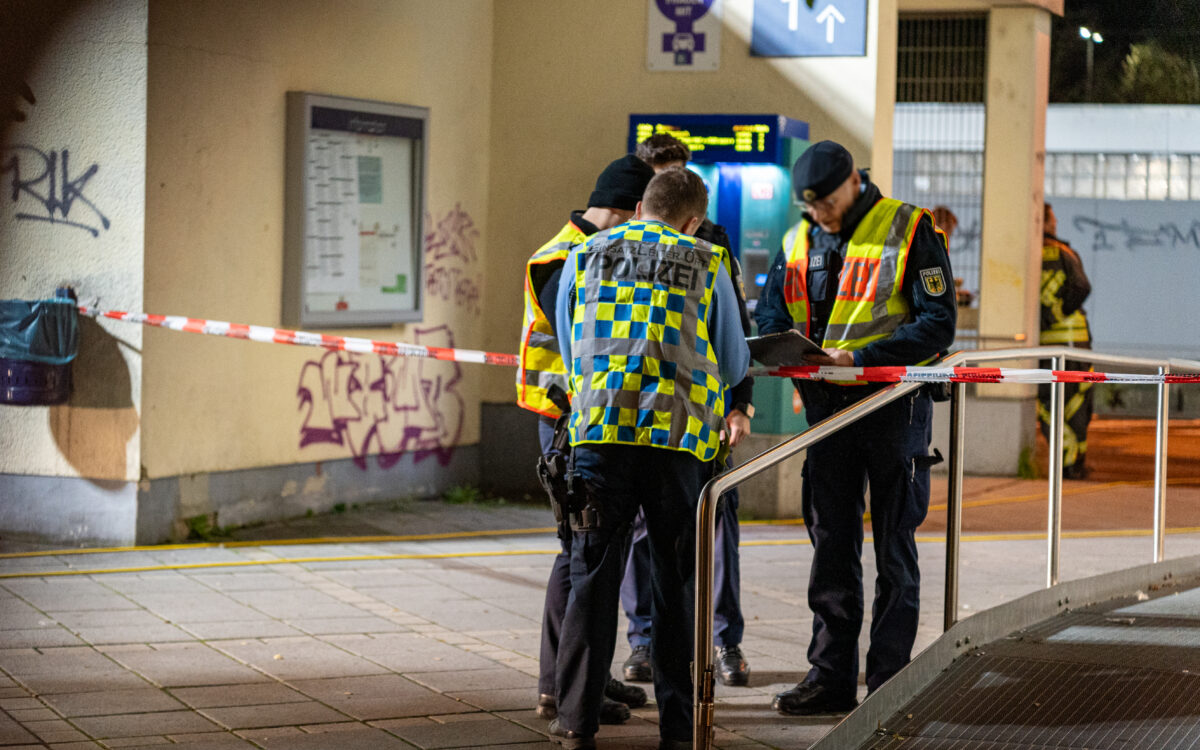 021124 Langenselbold Bahnhof Unglueck 3 021124 Langenselbold Bahnhof Unglueck 3
