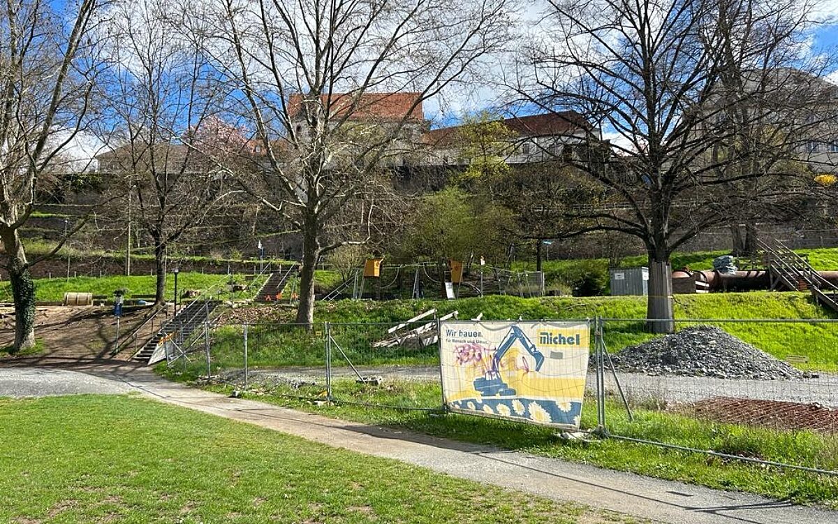 030423 Schlossufer 1 030423 Schlossufer 1