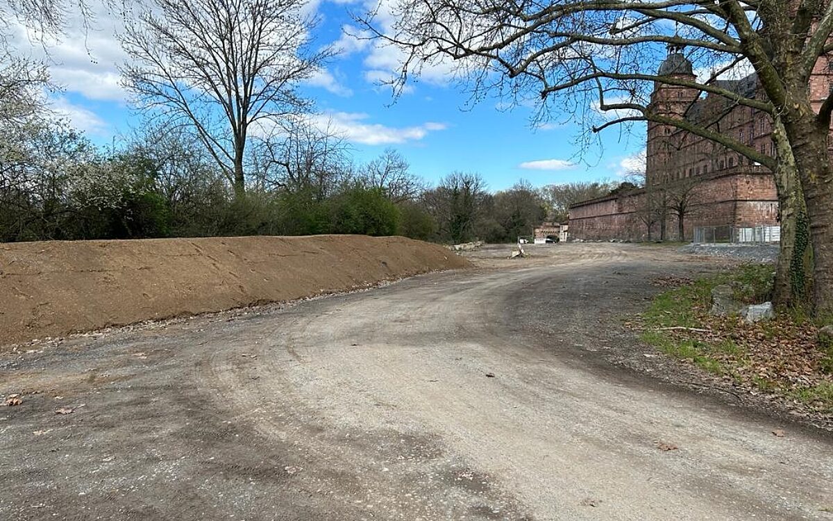 030423 Schlossufer 6 030423 Schlossufer 6