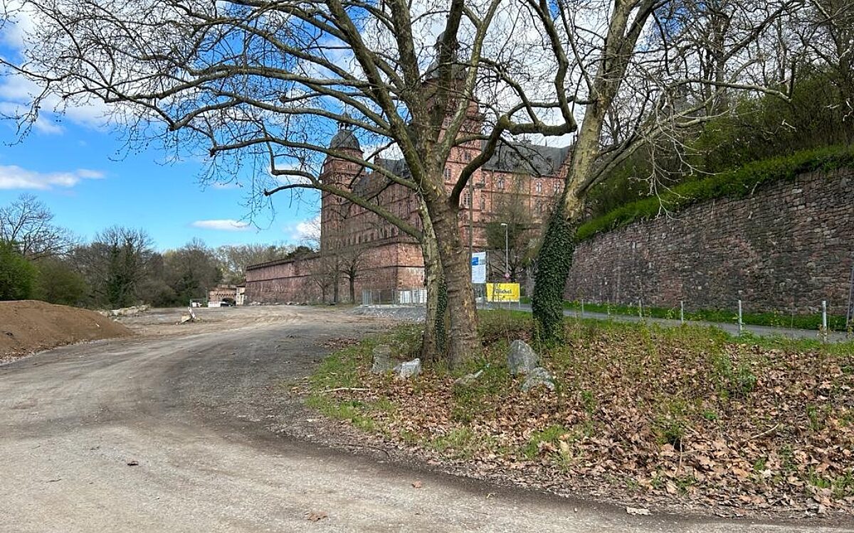 030423 Schlossufer 7 030423 Schlossufer 7