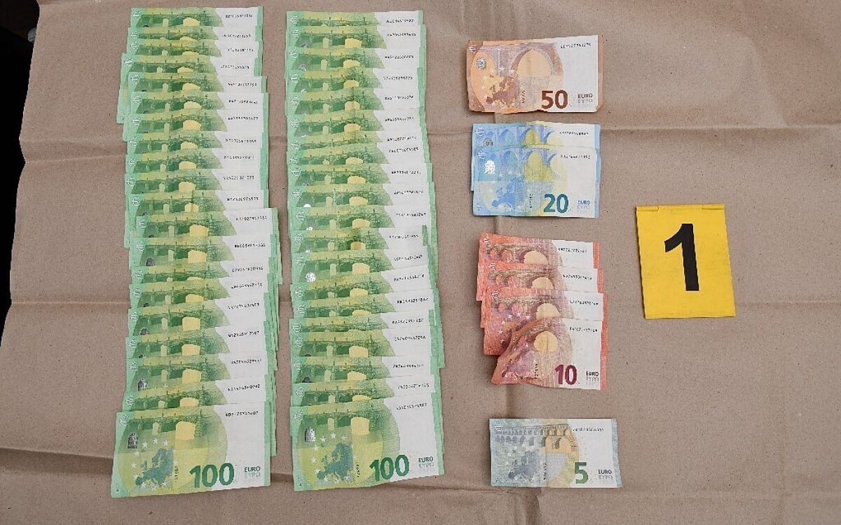 030824 AB Ungarn Mutmasslicher Drogenschmuggler festgenommen Fotos Polizei 3 030824 AB Ungarn Mutmasslicher Drogenschmuggler festgenommen Fotos Polizei 3