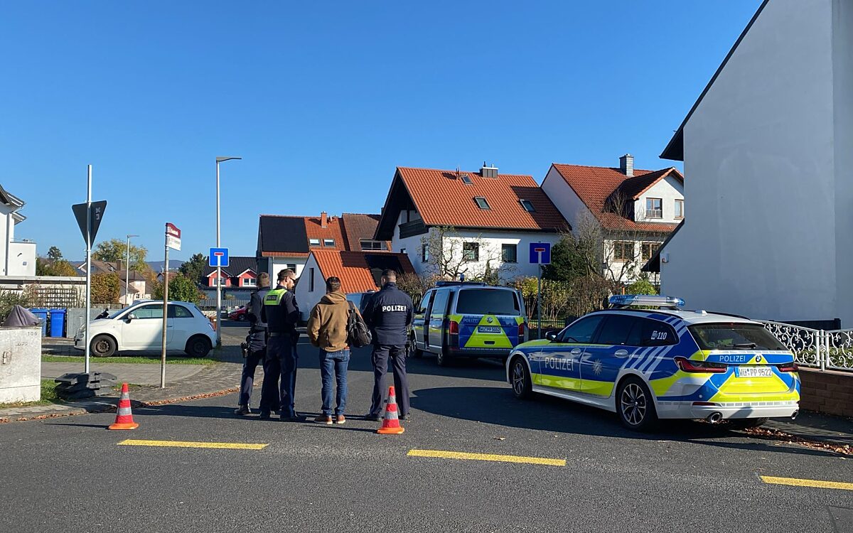 041124 hoesbach fahndung raubueberfall 041124 hoesbach fahndung raubueberfall