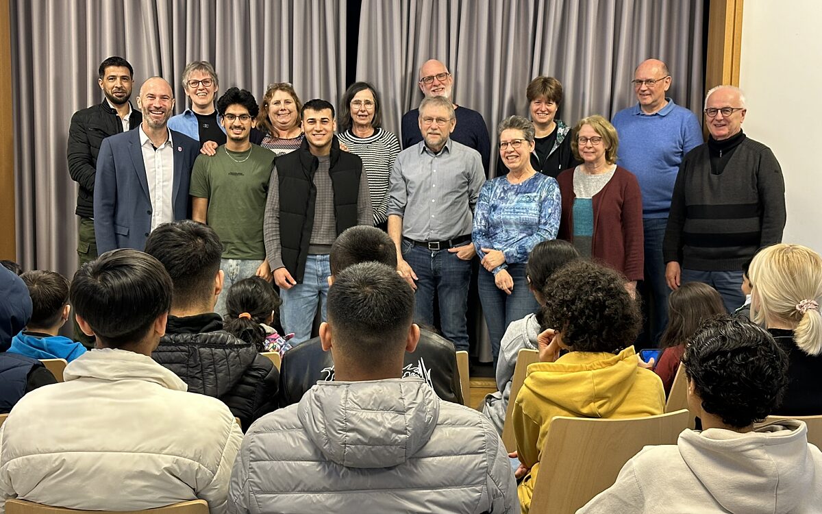 050424 Nidderau Hausaufgabenhilfe Foto Stadt Nidderau 2 050424 Nidderau Hausaufgabenhilfe Foto Stadt Nidderau 2