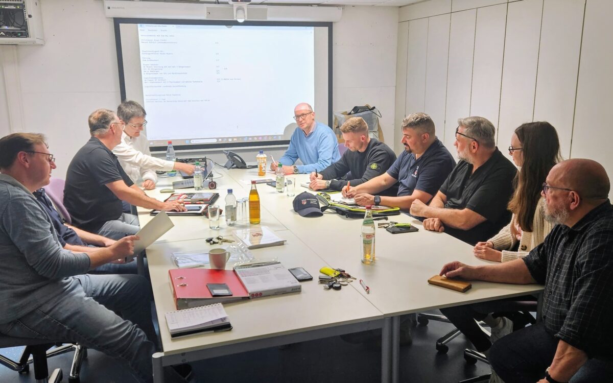 050624 miltenberg einsatzbesprechung 050624 miltenberg einsatzbesprechung