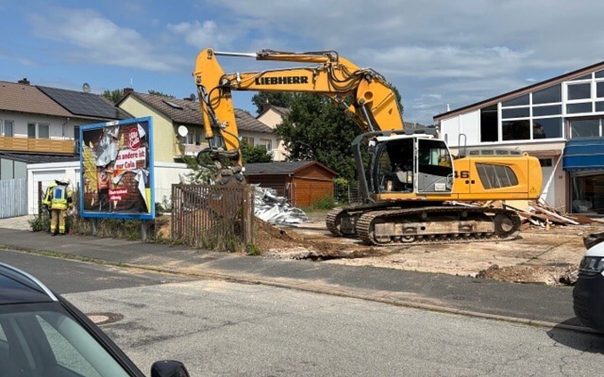 050825 Alzenau Gasleitung beschaedigt 050825 Alzenau Gasleitung beschaedigt
