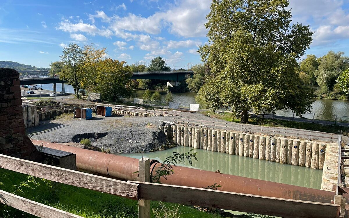 051022 willigisbruecke baugrube 051022 willigisbruecke baugrube