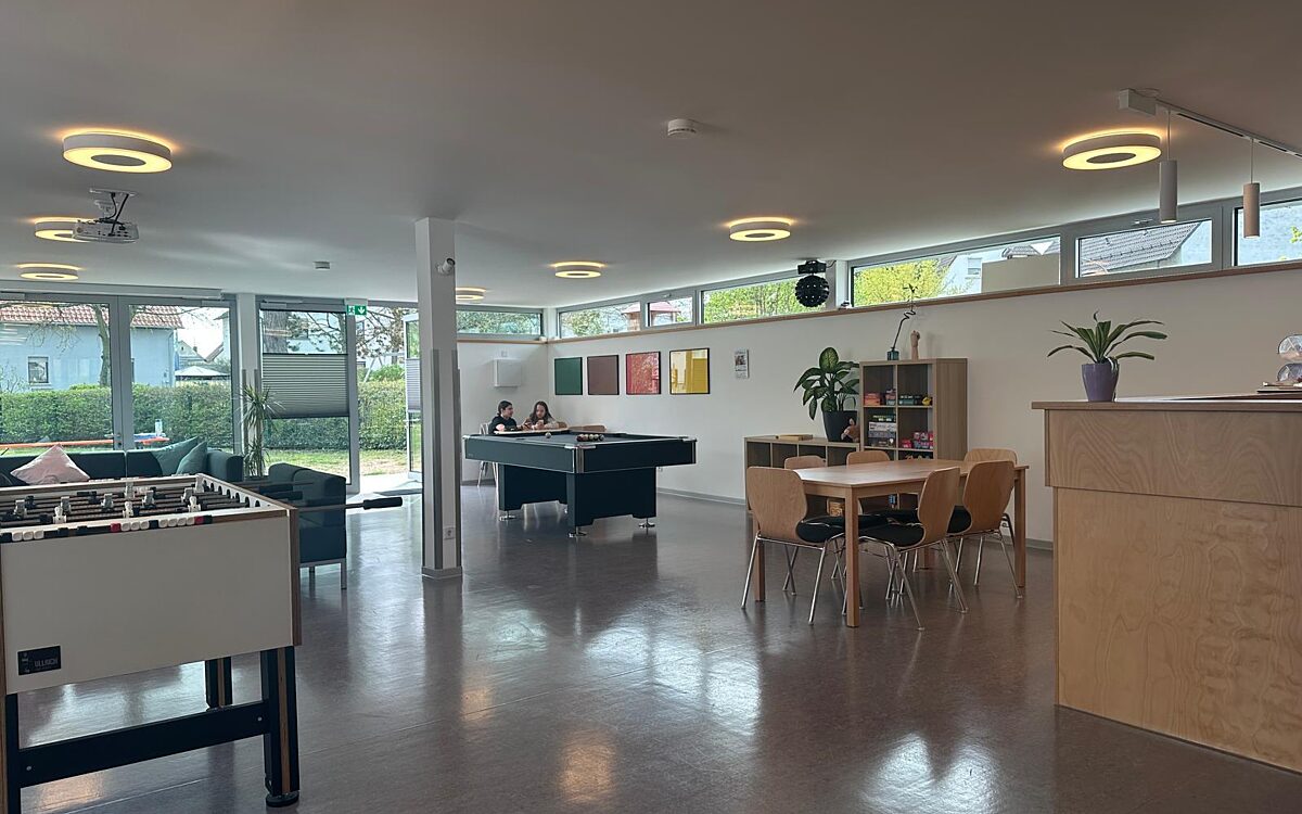 060425 Jugendzentrum 060425 Jugendzentrum