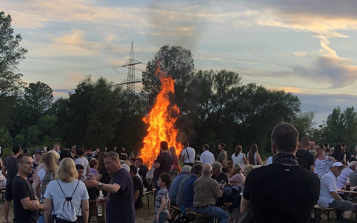 060722 Grosskrotzenburg Johannisfeuer 060722 Grosskrotzenburg Johannisfeuer