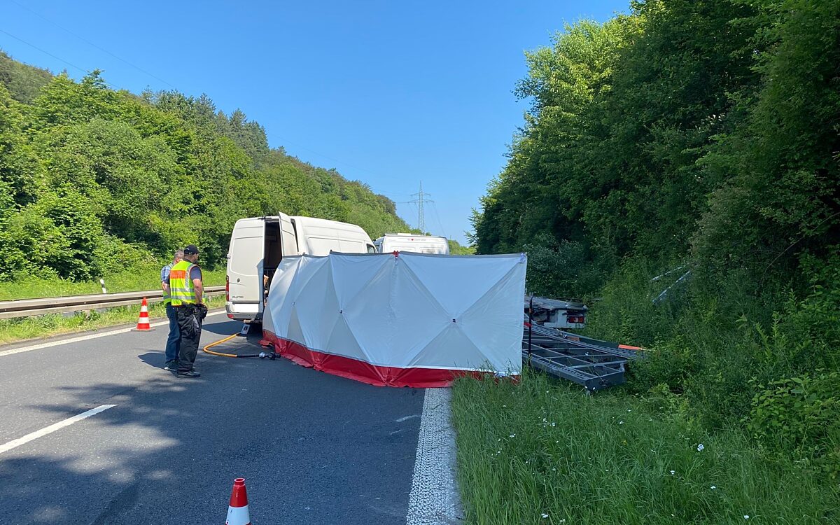 070624 unfall woerth toedlich 070624 unfall woerth toedlich