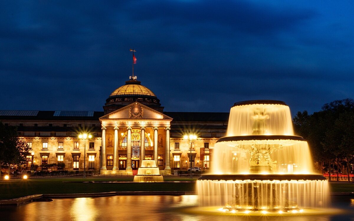 071221 Symbolbild Wiesbaden 071221 Symbolbild Wiesbaden