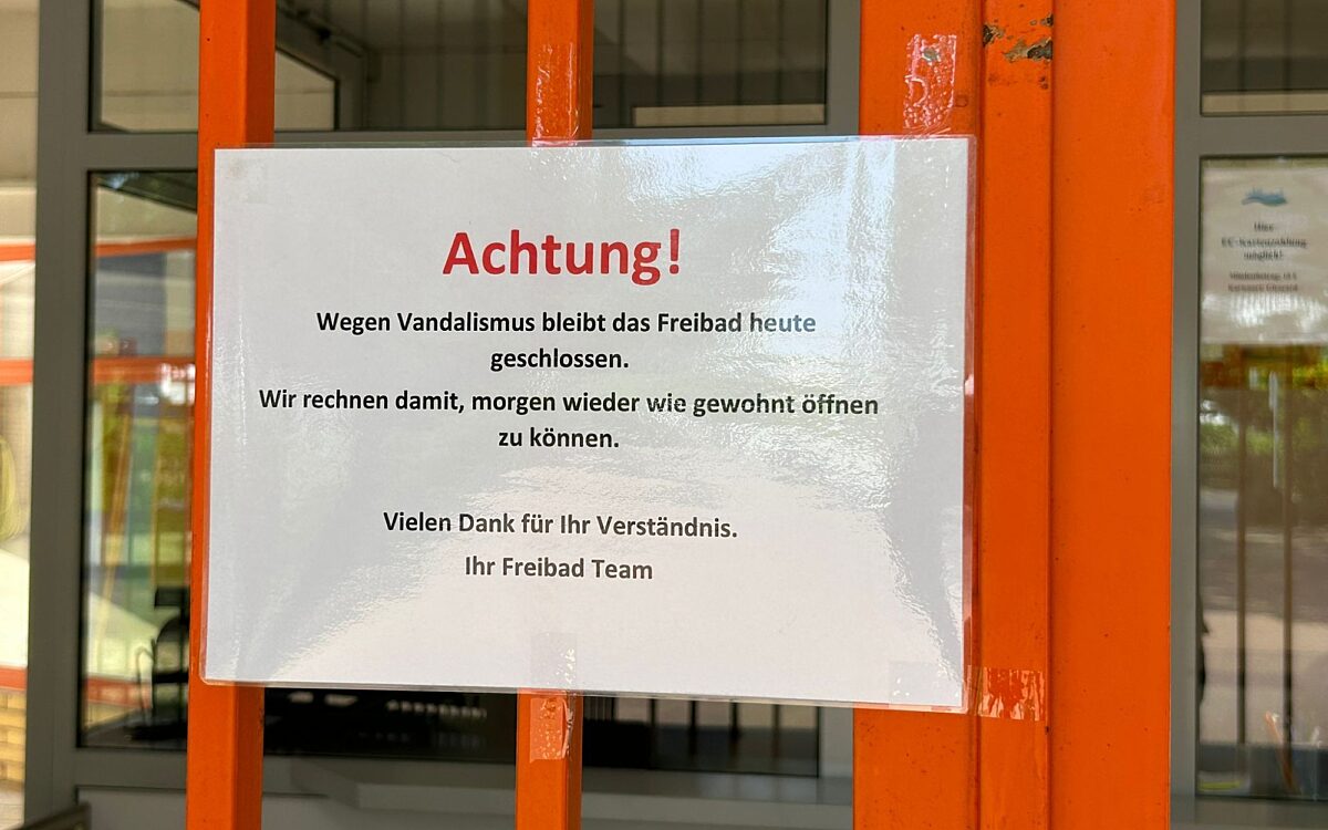 080623 Seligenstadt Freibad geschlossen Vandalismus 2 080623 Seligenstadt Freibad geschlossen Vandalismus 2