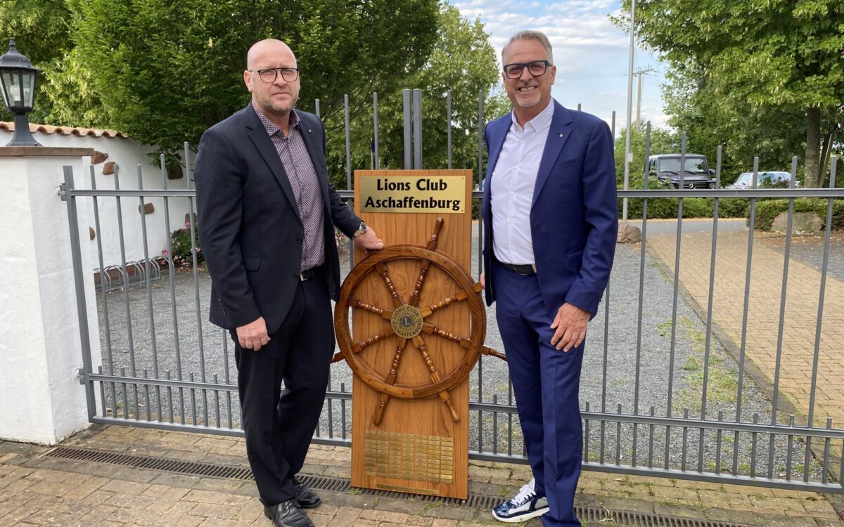 080722 Aschaffenburg Lions Club neuer Praesident 080722 Aschaffenburg Lions Club neuer Praesident