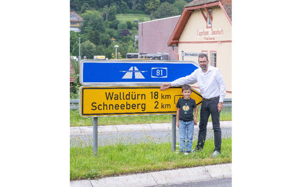 080824 Kreis MIL Siebenjaehriger bemerkt Fehler auf Verkehrsschildern Foto Kreis Miltenberg 080824 Kreis MIL Siebenjaehriger bemerkt Fehler auf Verkehrsschildern Foto Kreis Miltenberg