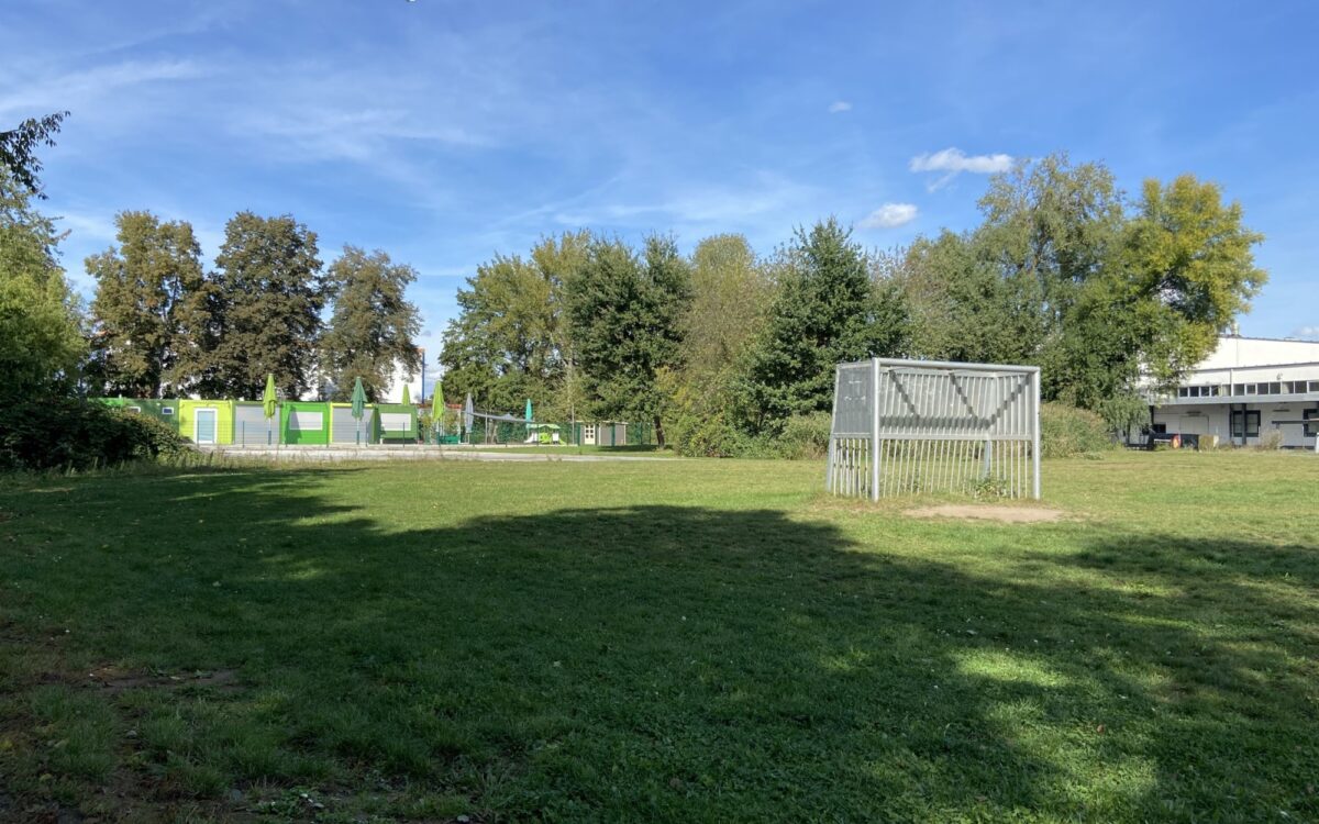 081021 Obertshausen Skatepark beschlossen Freizeitflaeche Rodaustrasse 081021 Obertshausen Skatepark beschlossen Freizeitflaeche Rodaustrasse