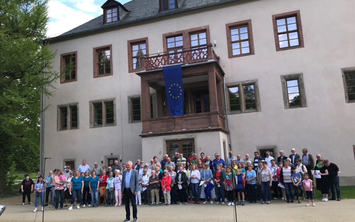 090522 Waechtersbach Singen fuer Frieden am Europatag 090522 Waechtersbach Singen fuer Frieden am Europatag