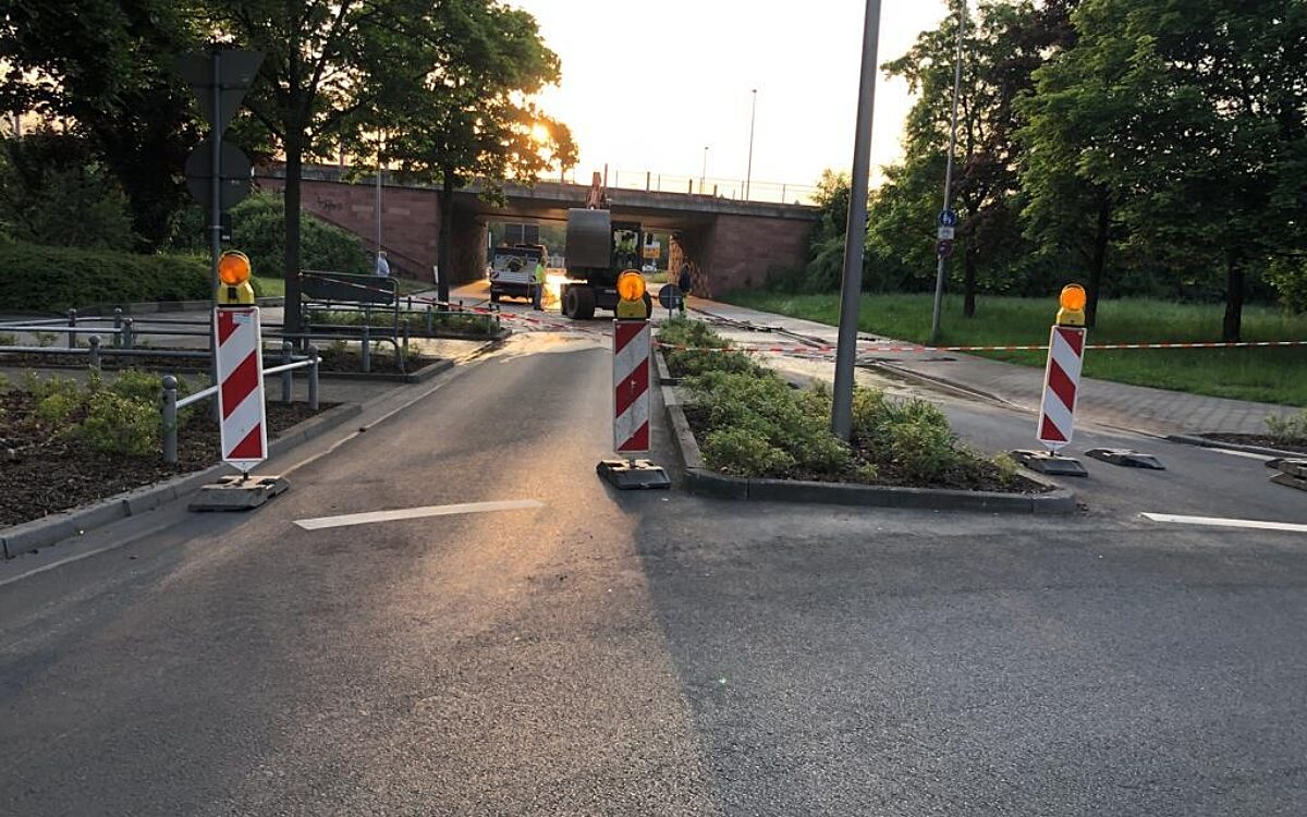 100522 AB Rohrbruch 100522 AB Rohrbruch