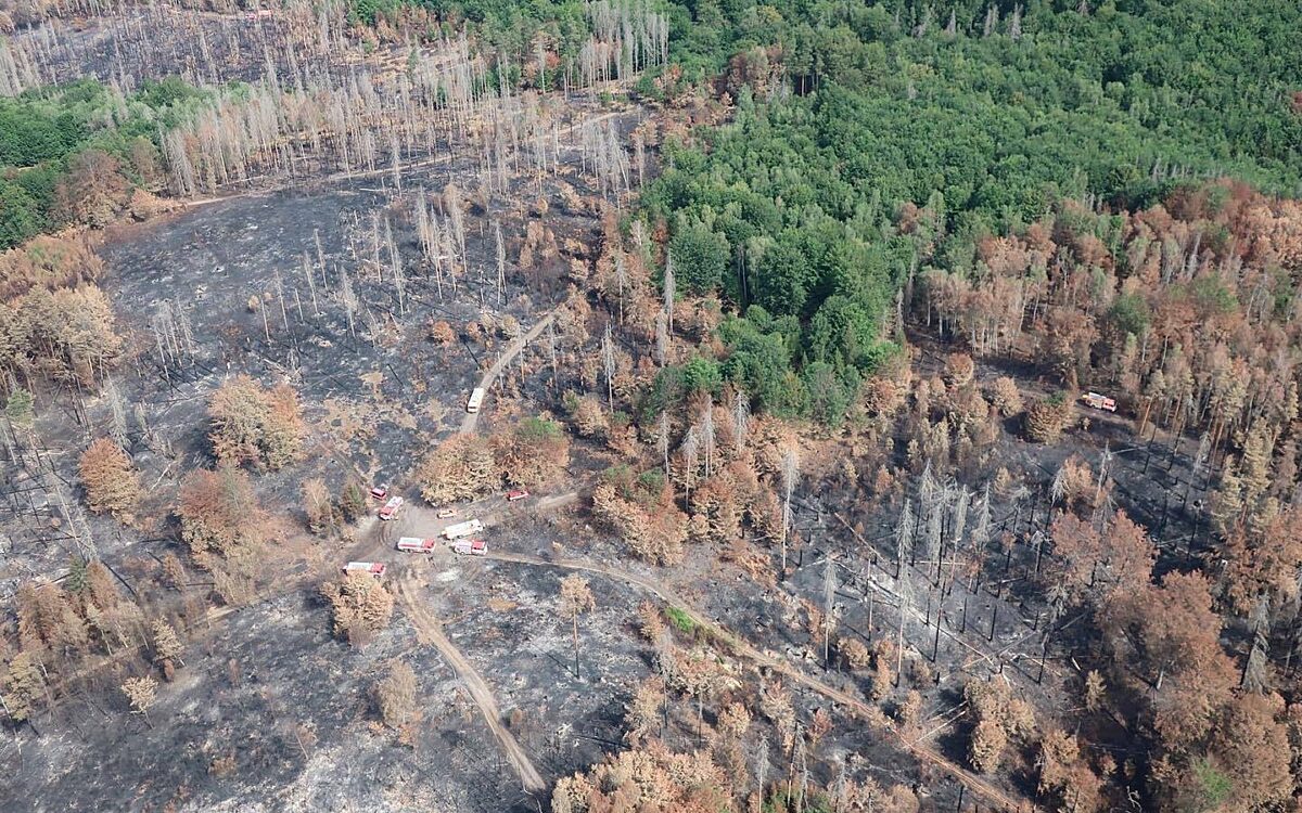 100822 AB Flughelfer 4 100822 AB Flughelfer 4