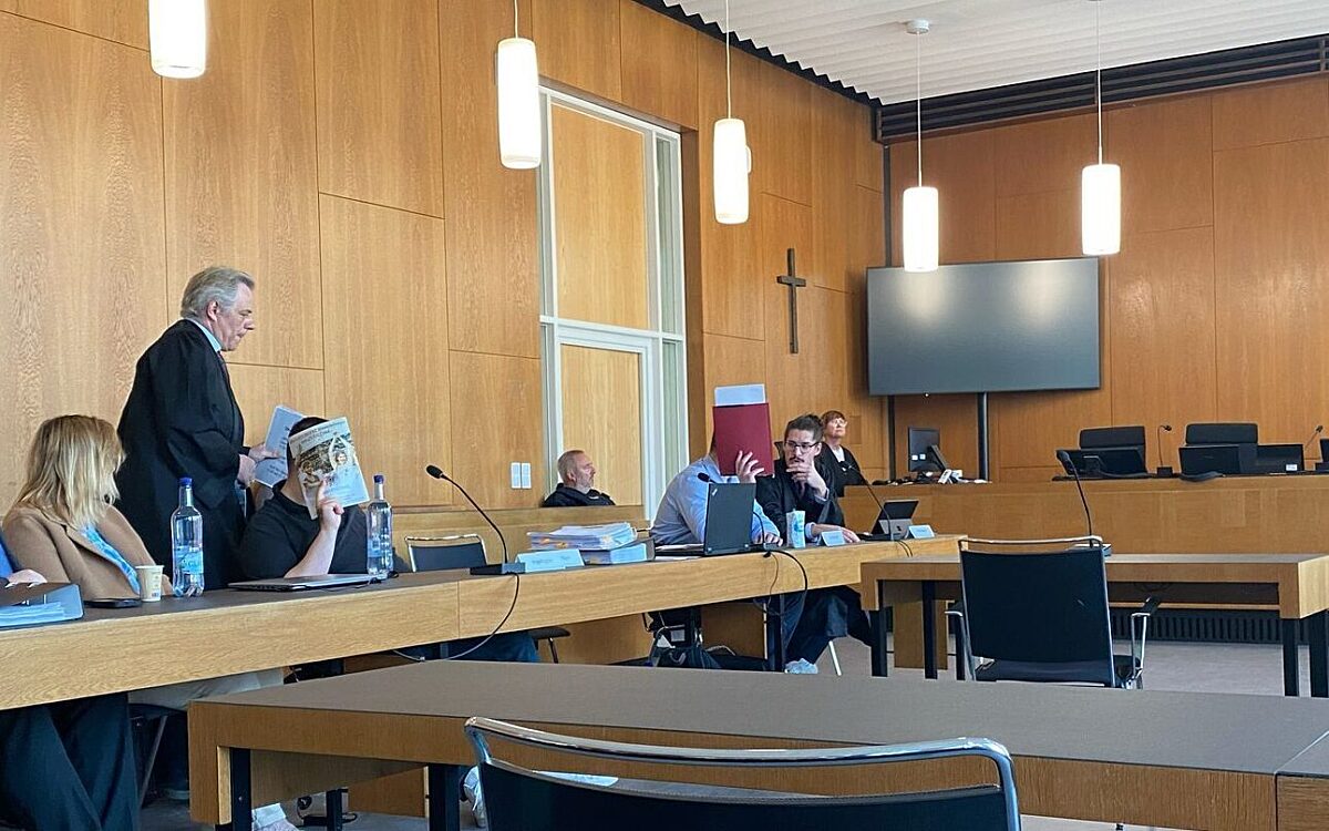 110425 LG AB Urteil erwartet Geiselnahme 110425 LG AB Urteil erwartet Geiselnahme