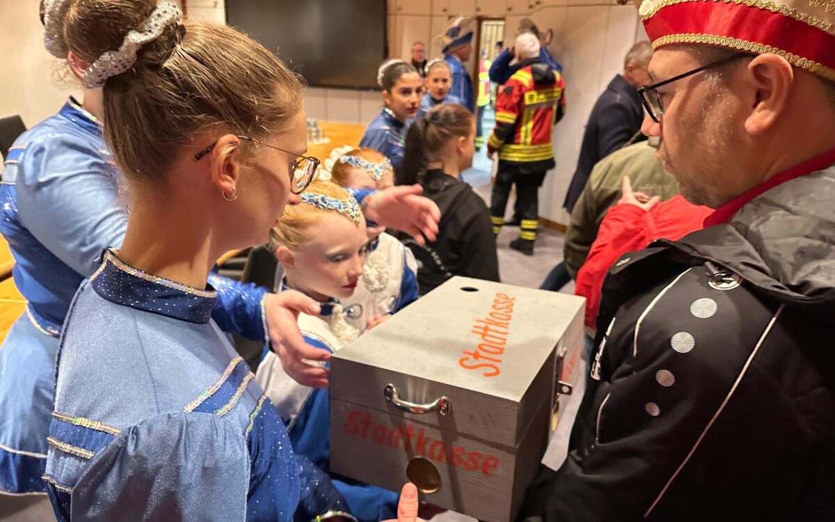 111125 Gelnhausen Rathaussturm JG 47 111125 Gelnhausen Rathaussturm JG 47