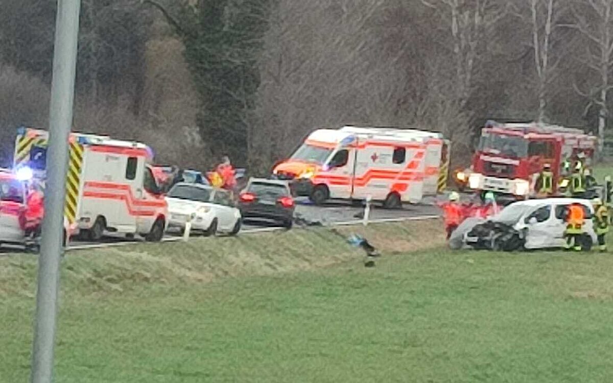 120122 Schaafheim Frontalzusammenstoss AHL 120122 Schaafheim Frontalzusammenstoss AHL