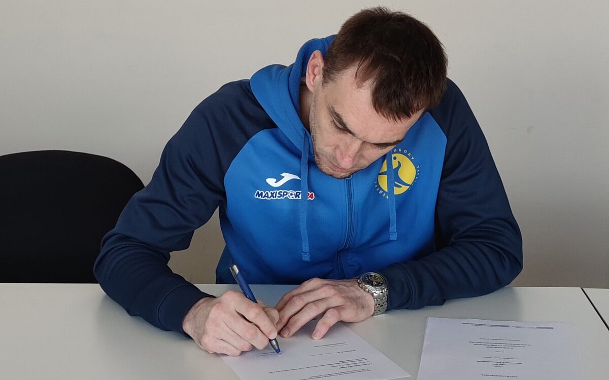 120422 TVG Ievgen Zhuk 120422 TVG Ievgen Zhuk