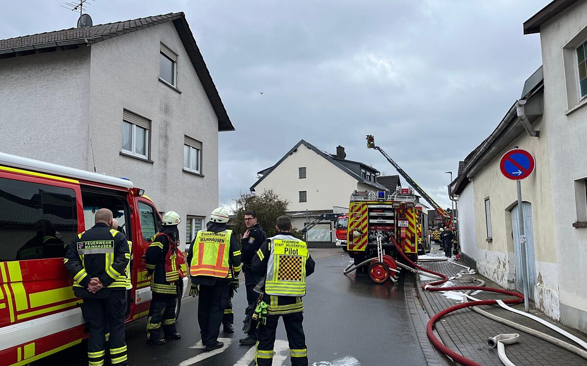 120423 Zellhausen Dachstuhlbrand 8 120423 Zellhausen Dachstuhlbrand 8