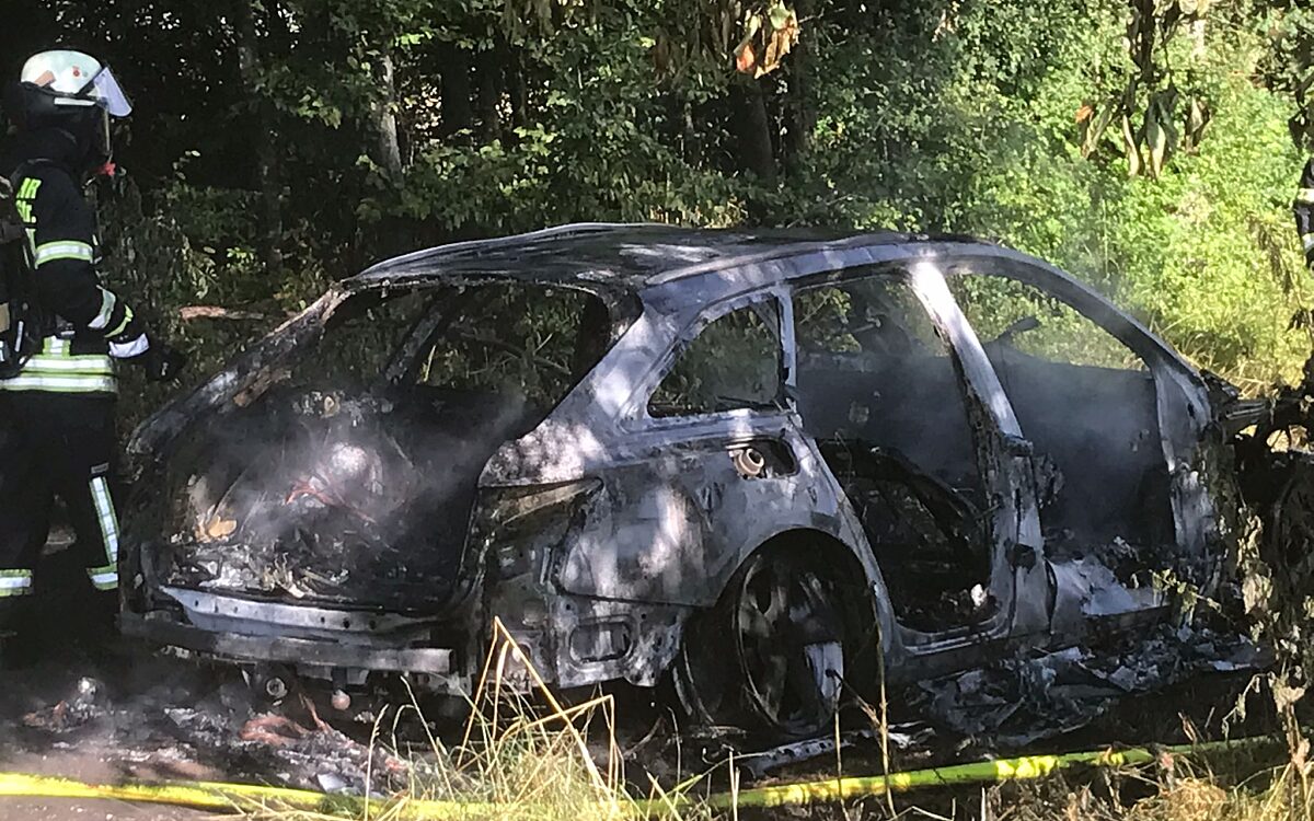 120824 Steinau Autobrand 6 120824 Steinau Autobrand 6