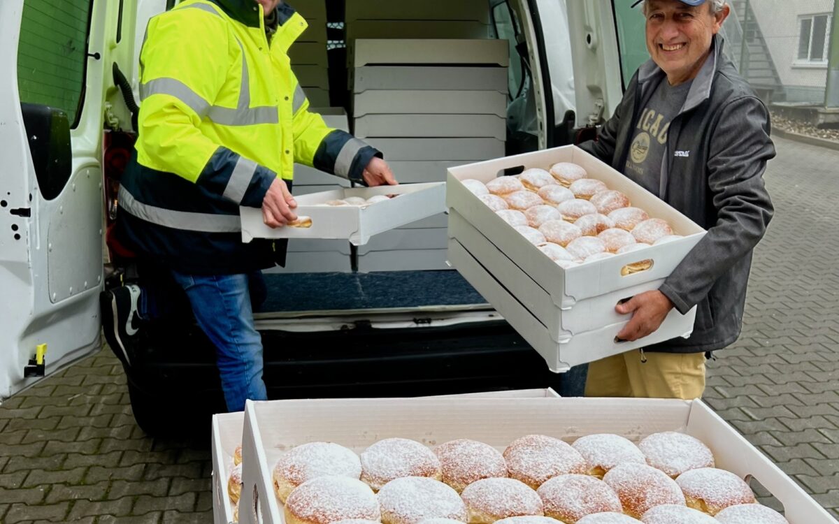 121122 AB ALZ Kreppel Aktion vom Lions Club AB ALZ 121122 AB ALZ Kreppel Aktion vom Lions Club AB ALZ