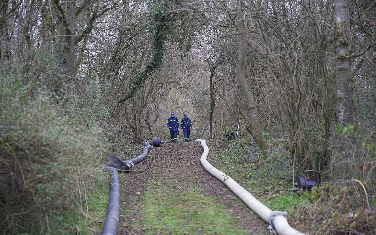 140124 Kahl THW Einsatz Hornsee Abpumpen Foto THW 16 140124 Kahl THW Einsatz Hornsee Abpumpen Foto THW 16