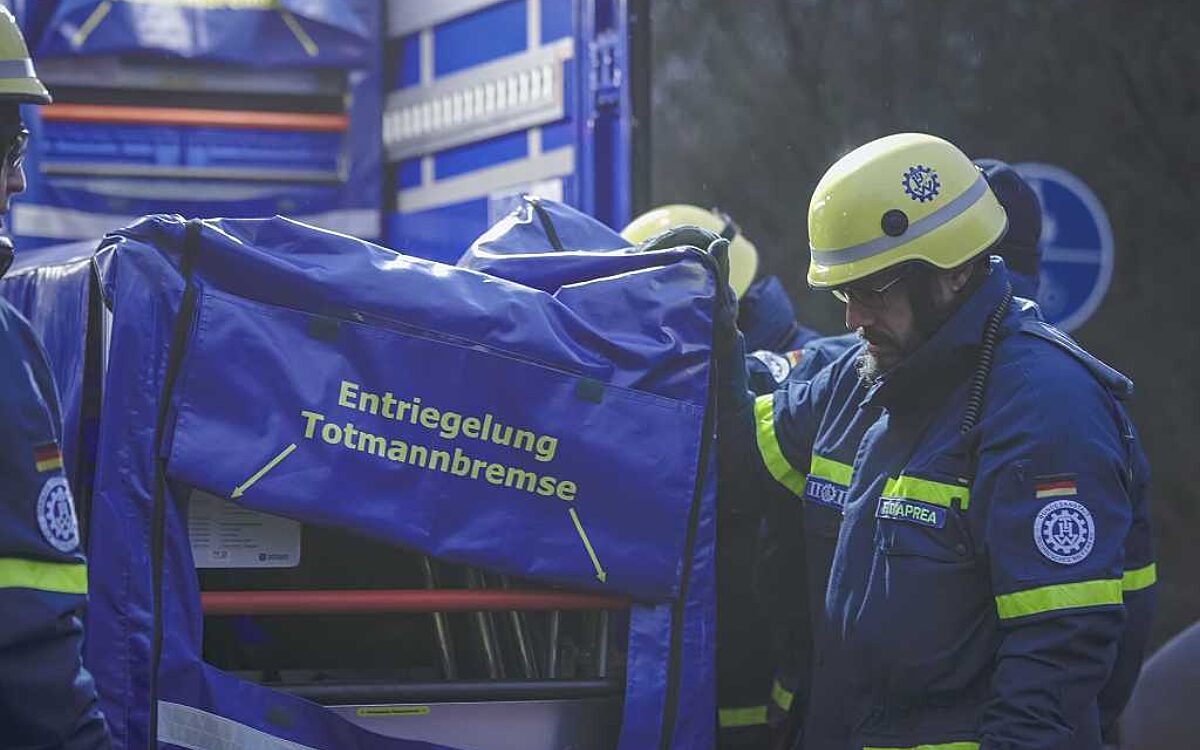 140124 Kahl THW Einsatz Hornsee Abpumpen Foto THW 3 140124 Kahl THW Einsatz Hornsee Abpumpen Foto THW 3