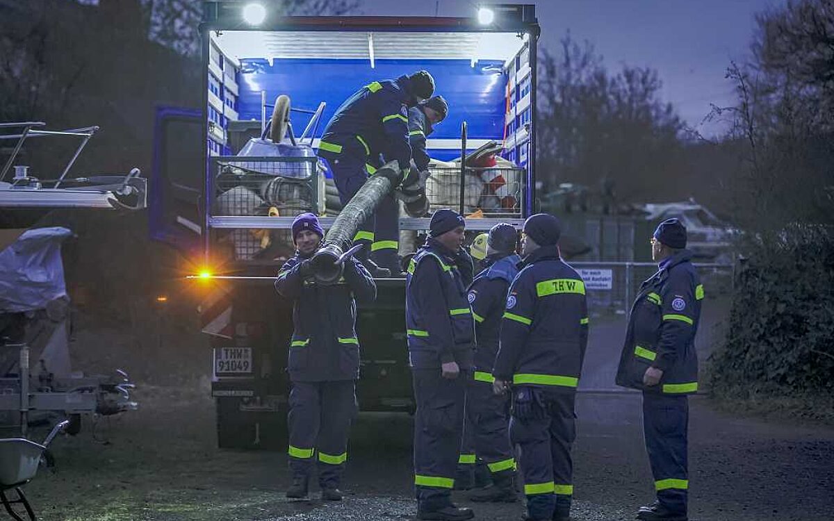 140124 Kahl THW Einsatz Hornsee Abpumpen Foto THW 6 140124 Kahl THW Einsatz Hornsee Abpumpen Foto THW 6